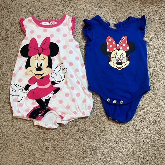 Bundle of Baby girl 0-3 months clothes, very gently used. - Picture 4 of 16